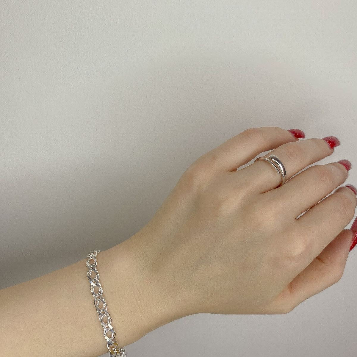 Sterling Silver 6 mm Rombo Chain Bracelet