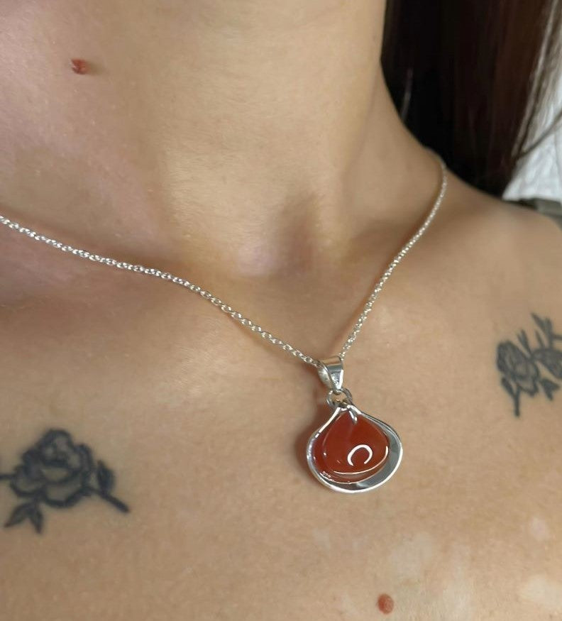 Sterling Silver Carnelian Pendant Necklace