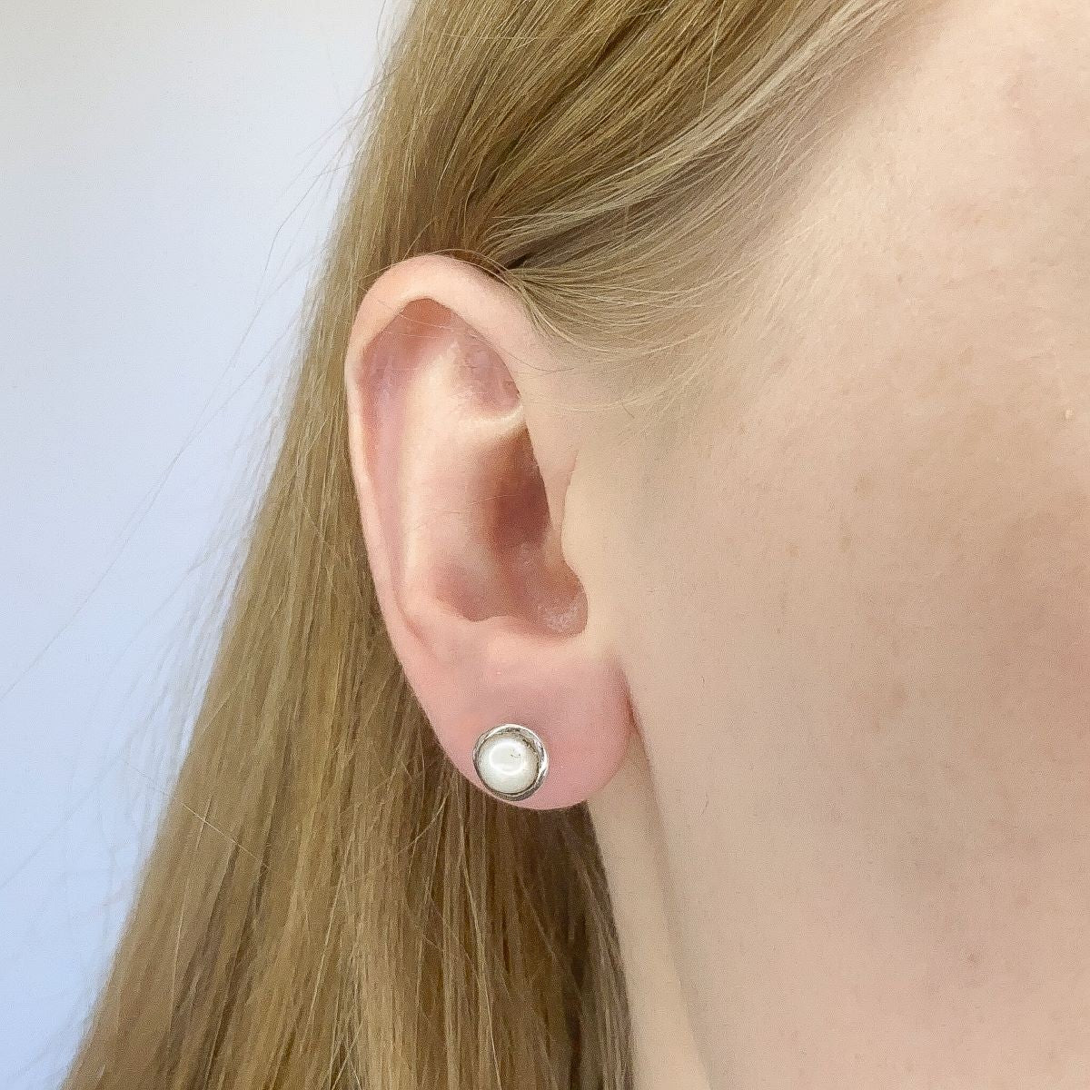 Sterling Silver Round Pearl Studs