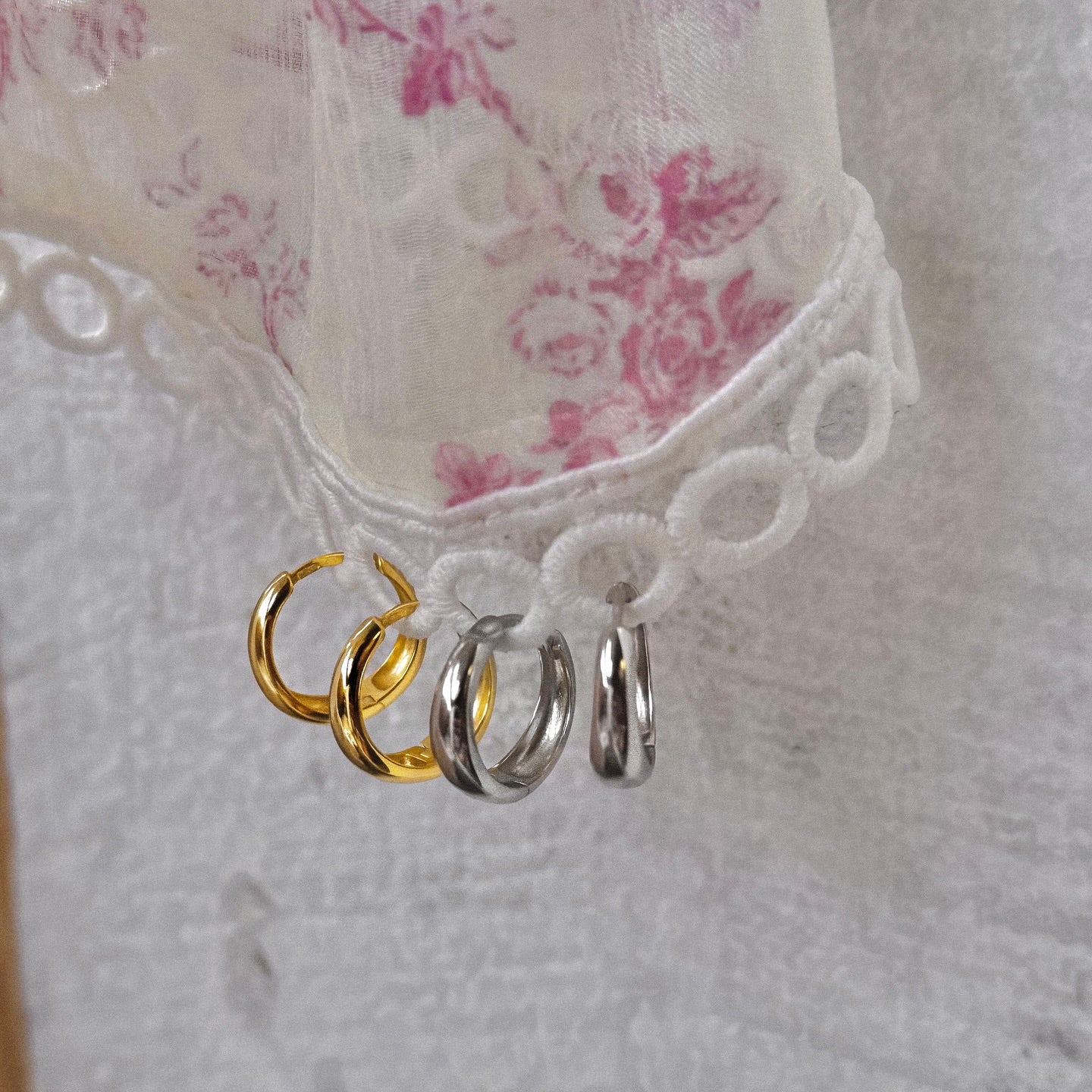 Sidabrinės rodžiuotos rinkutės