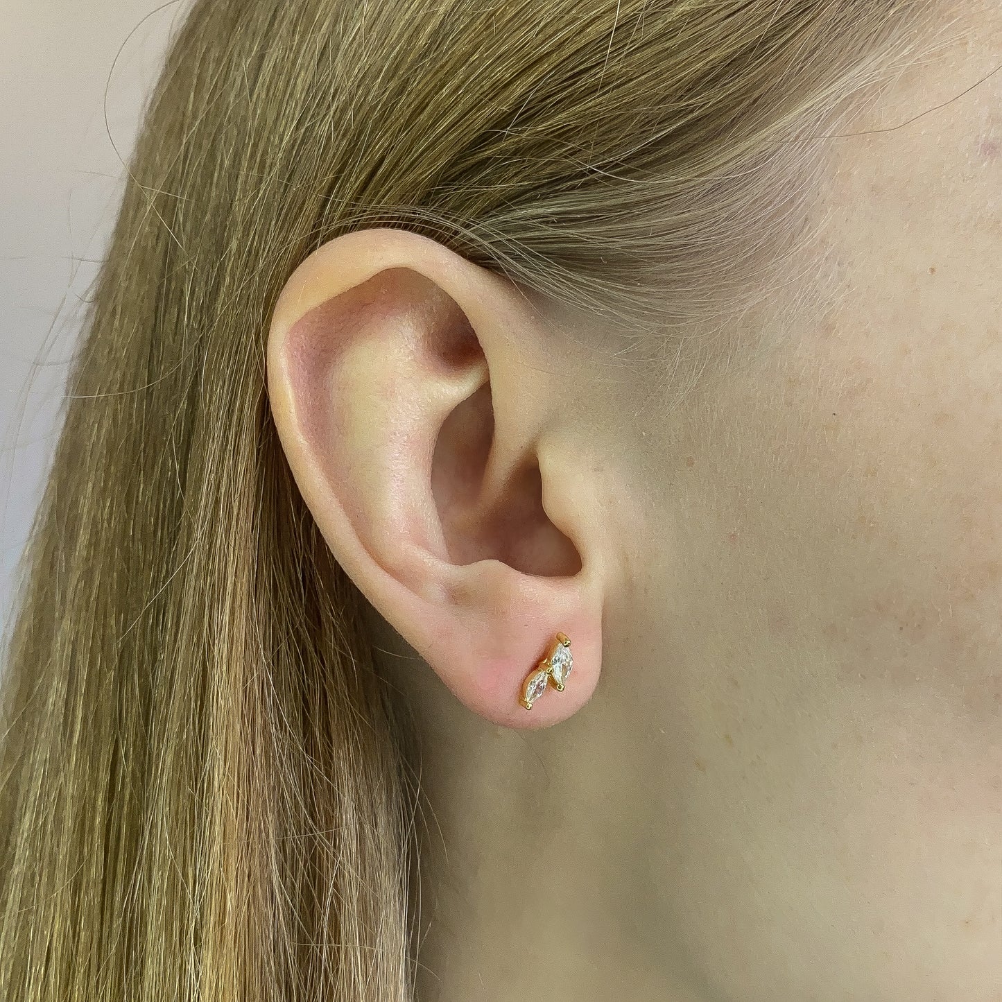 Sidabriniai auskarai su cirkoniais