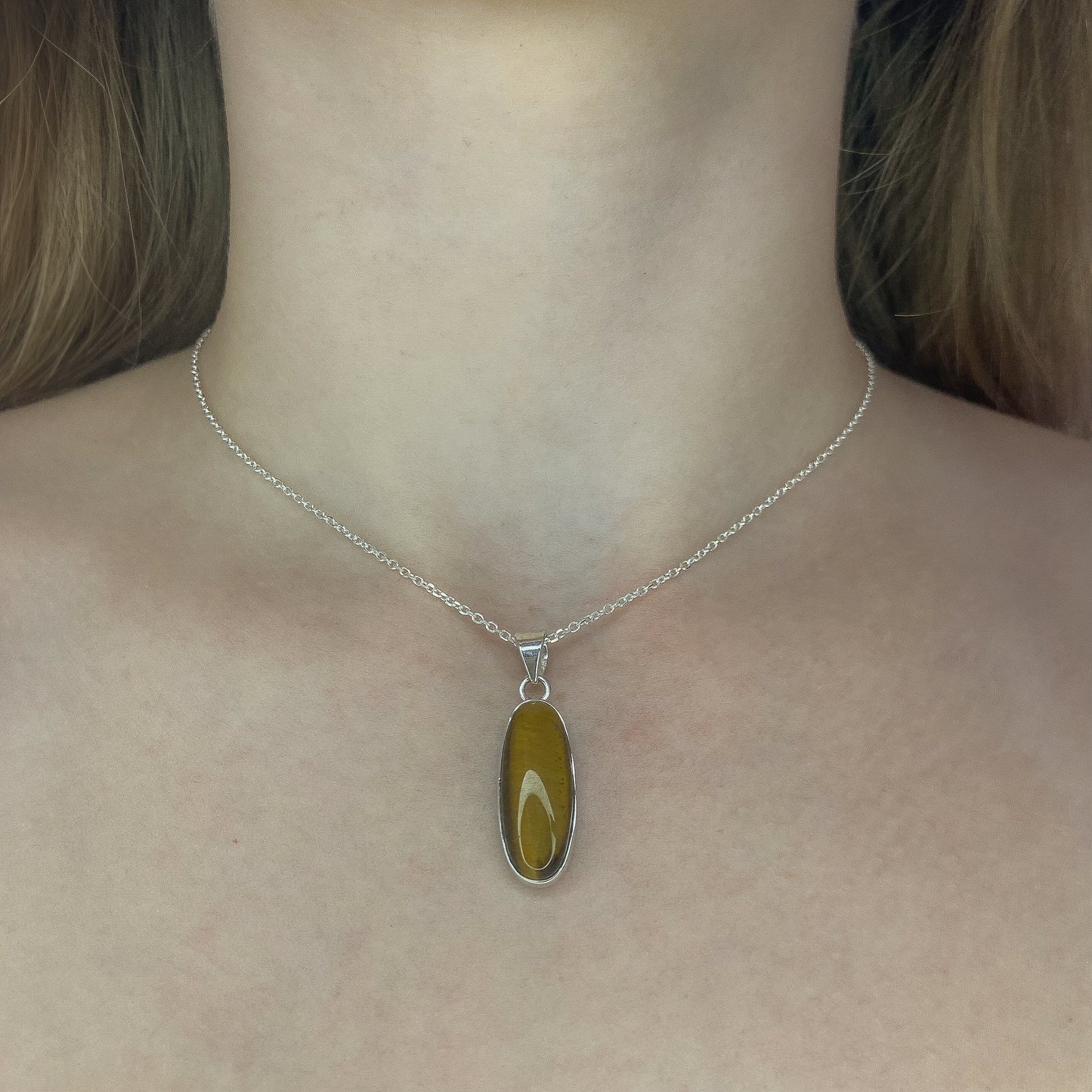 Sterling Silver Oval Tiger Eye Pendant Necklace