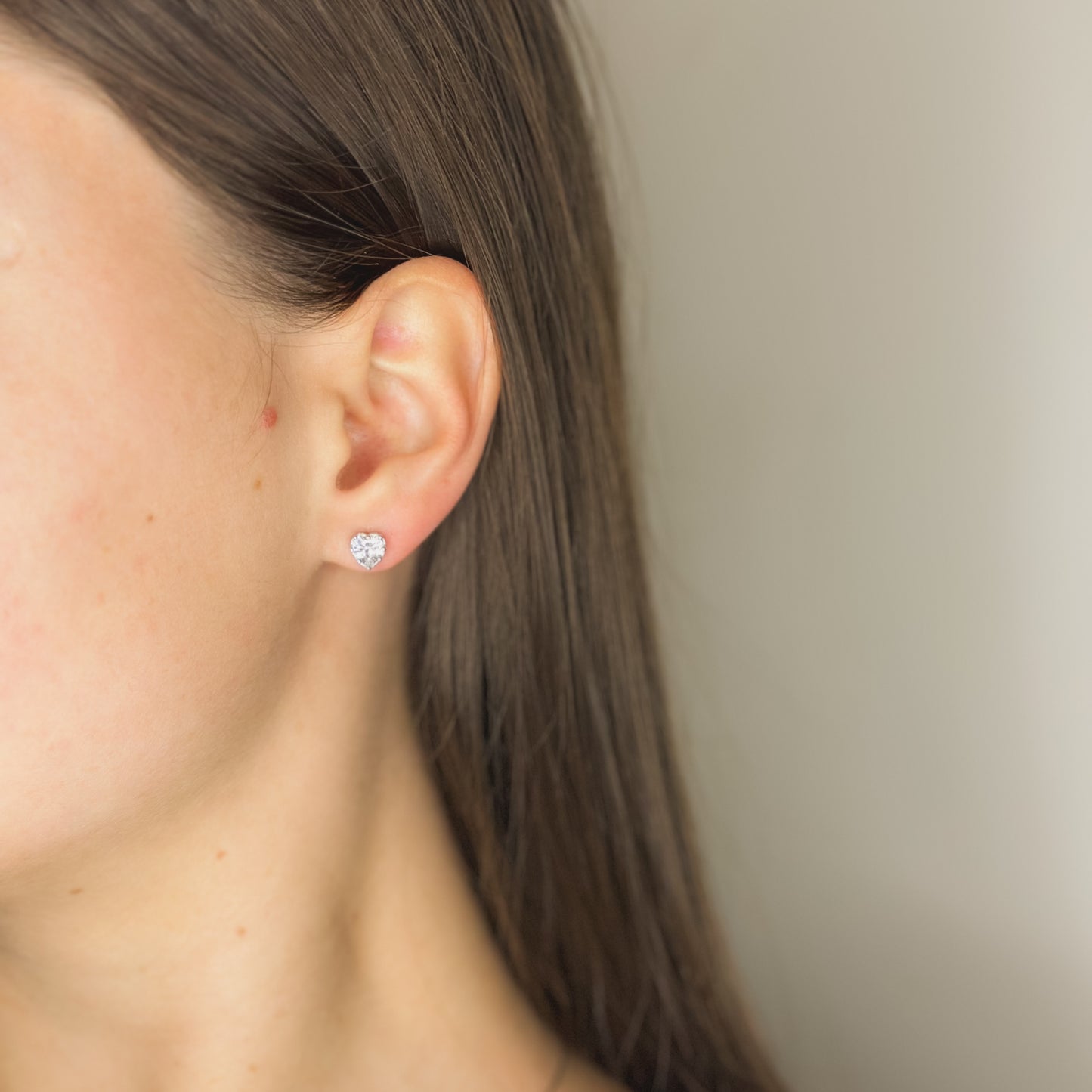 Sidabrinės rodžiuotos širdutės su cirkoniu