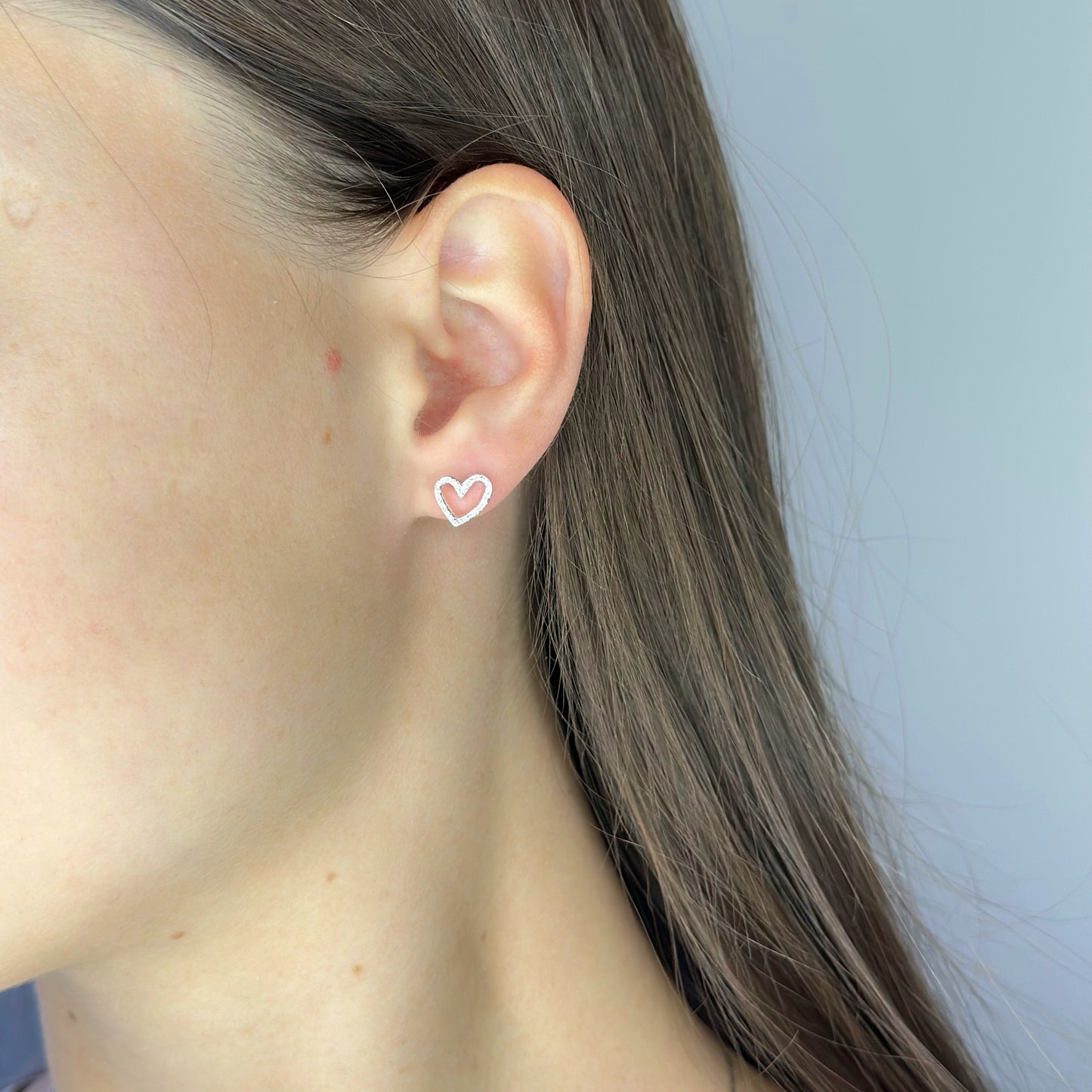 Sidabrinės širdutės su cirkoniu