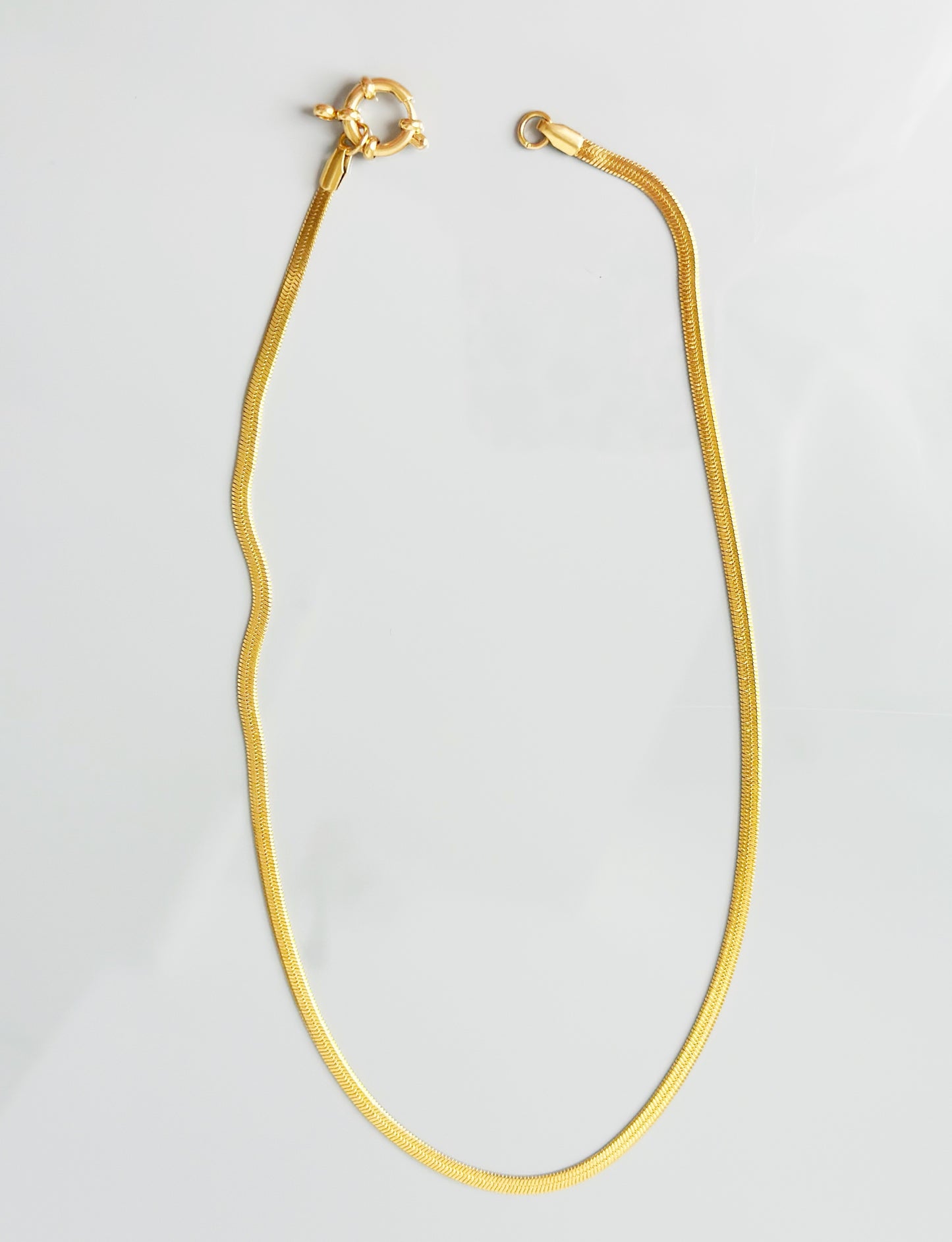 42cm auksuota grandinėlė "Flat chain"