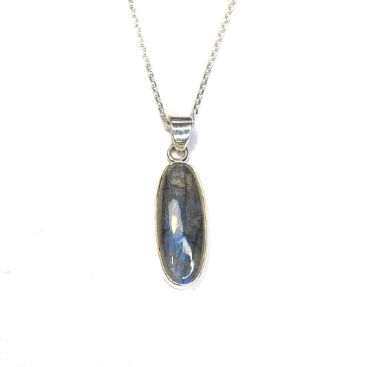 Sterling Silver Oval Labradorite Pendant Necklace
