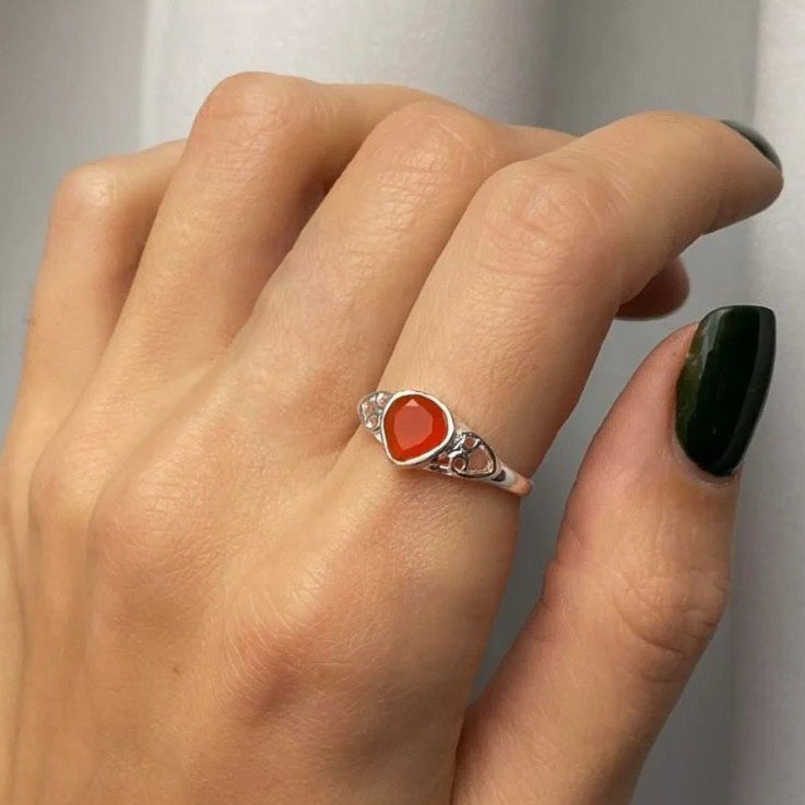 Carnelian stone silver ring