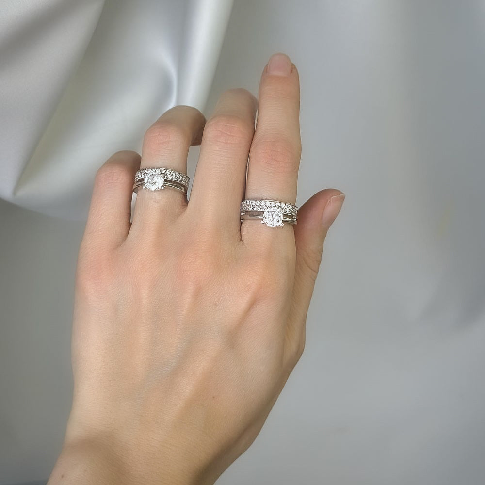 Dvigubas sujungtas žiedas su 2 eilėmis cirkonių