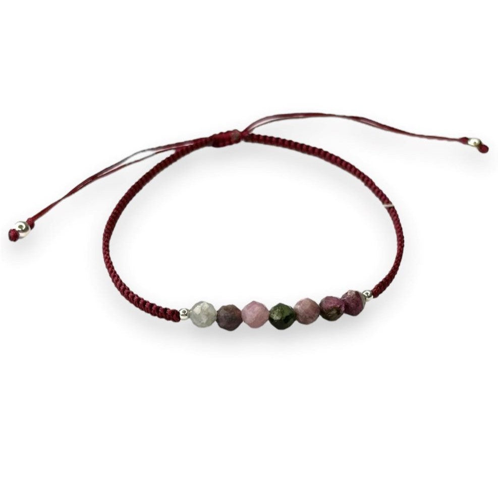 Siūlo apyrankė su turmalino akmenukais