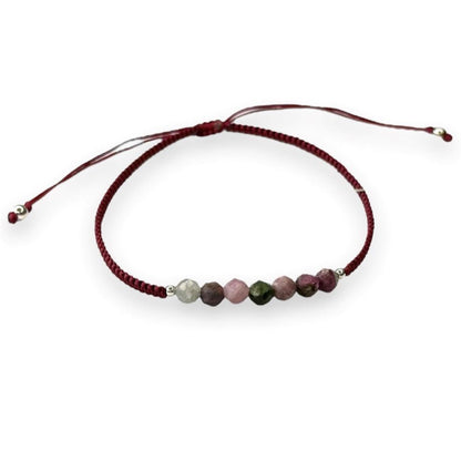 Siūlo apyrankė su turmalino akmenukais