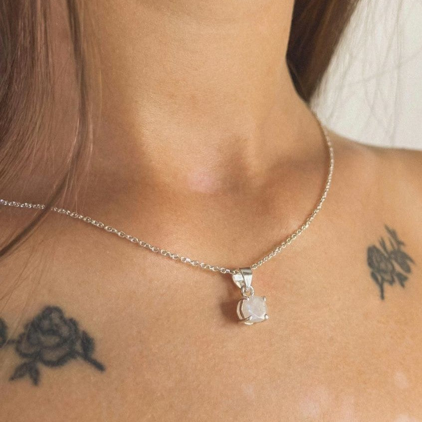 Sterling Silver Round Moonstone Pendant Necklace