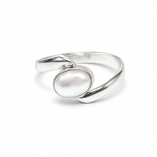 Sterling Silver Oval Pearl Ring