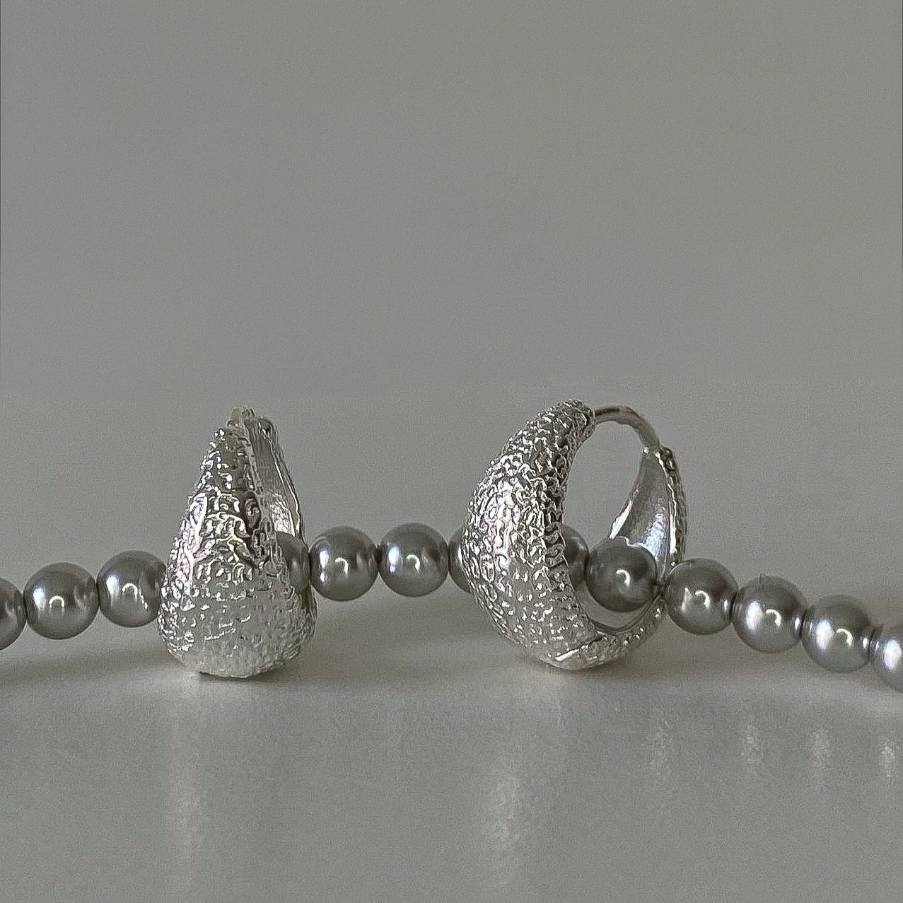 Sidabrinės 1,6 cm plačios rinkutės