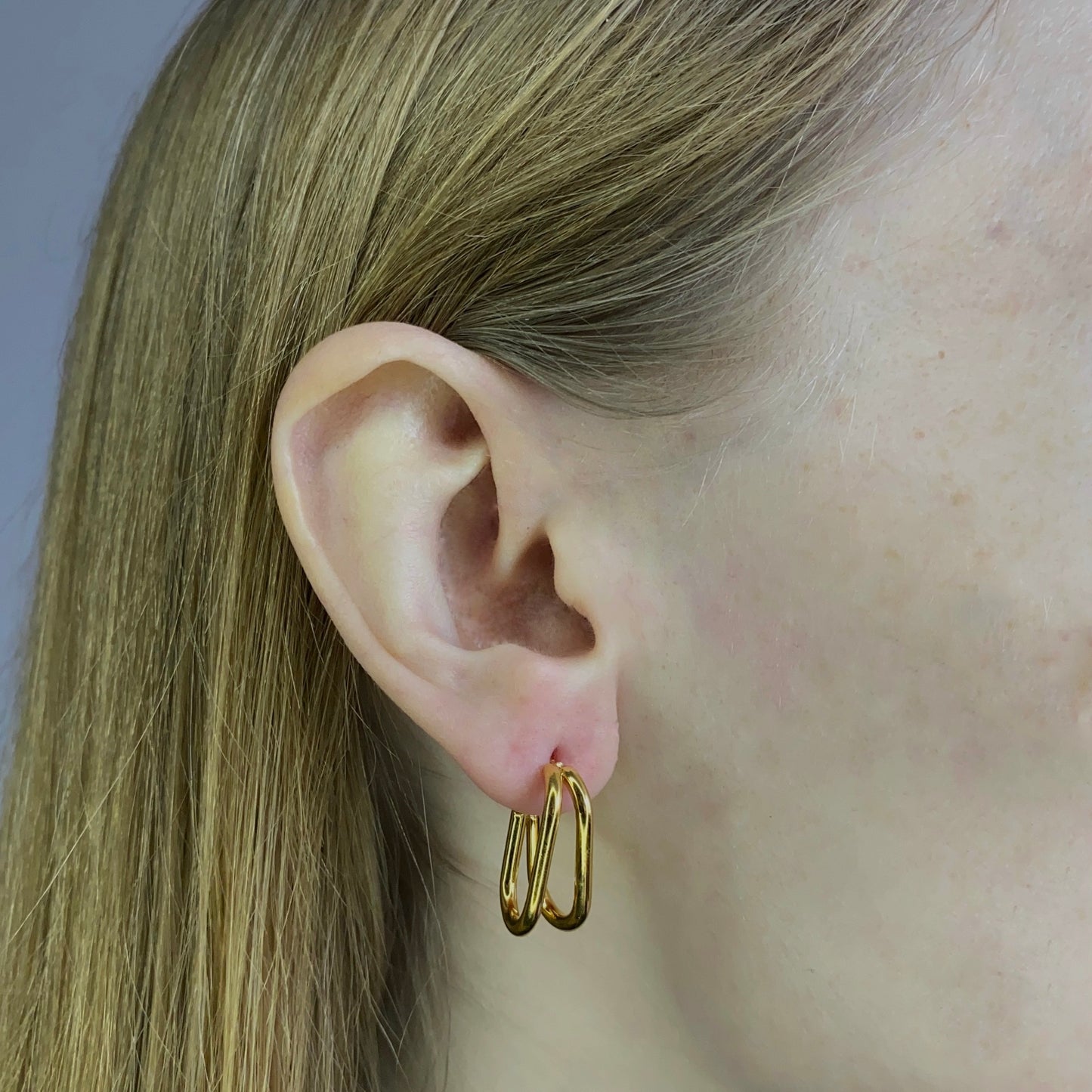 Auksuoti ovalūs auskarai