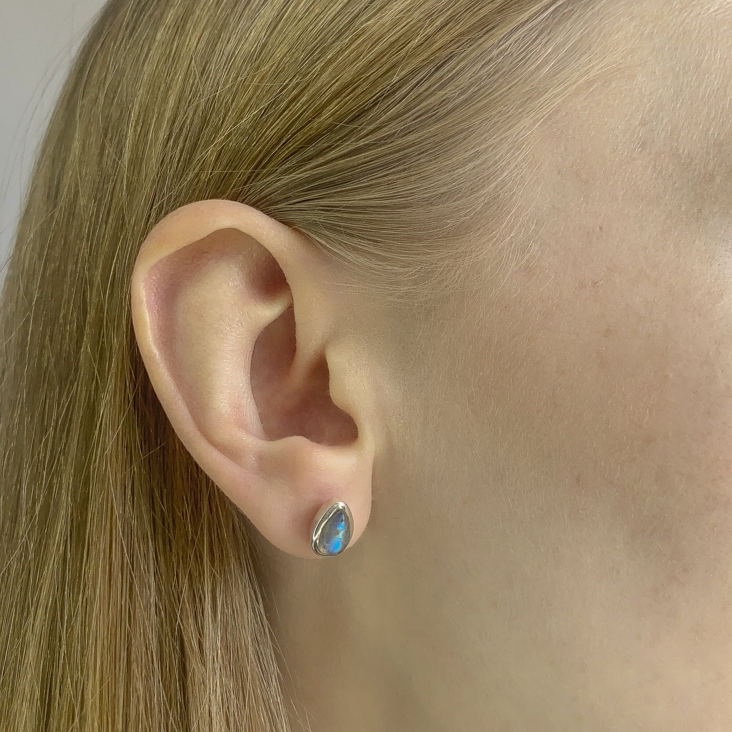 Sterling Silver Teardrop Labradorite Studs