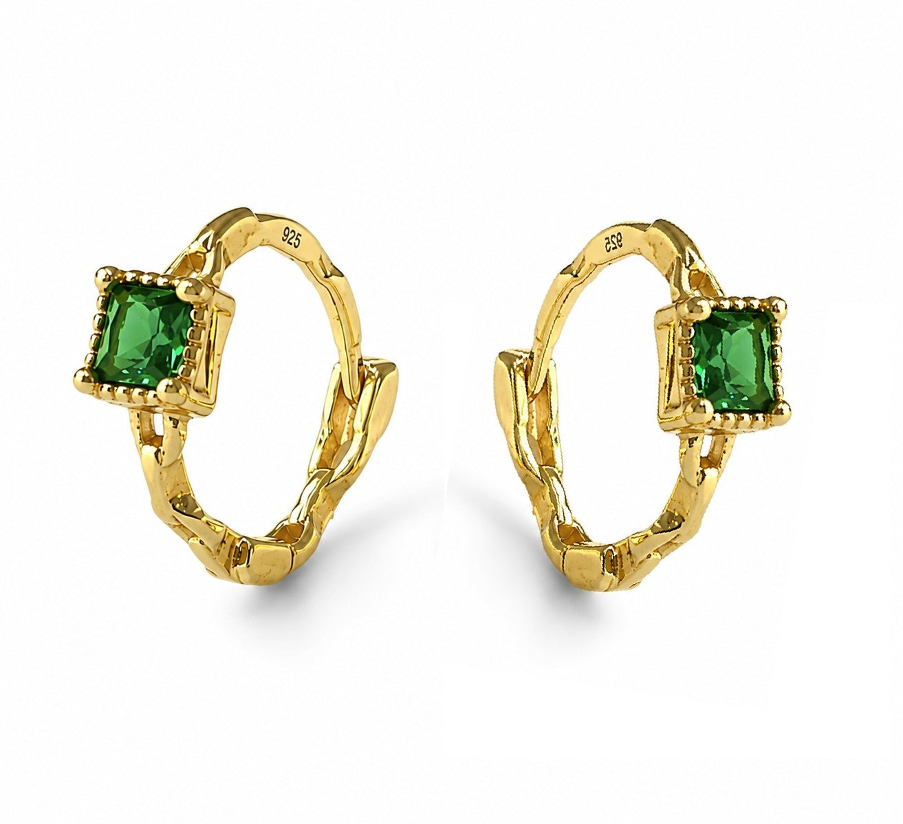 Sidabrinės auksuotos 1,1 cm rinkutės su žaliu cirkoniu