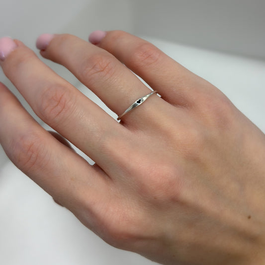 Sidabrinis žiedas su širdele