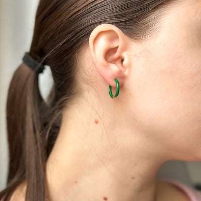 Auksuotos emaliu dengtos spalvotos rinkutės