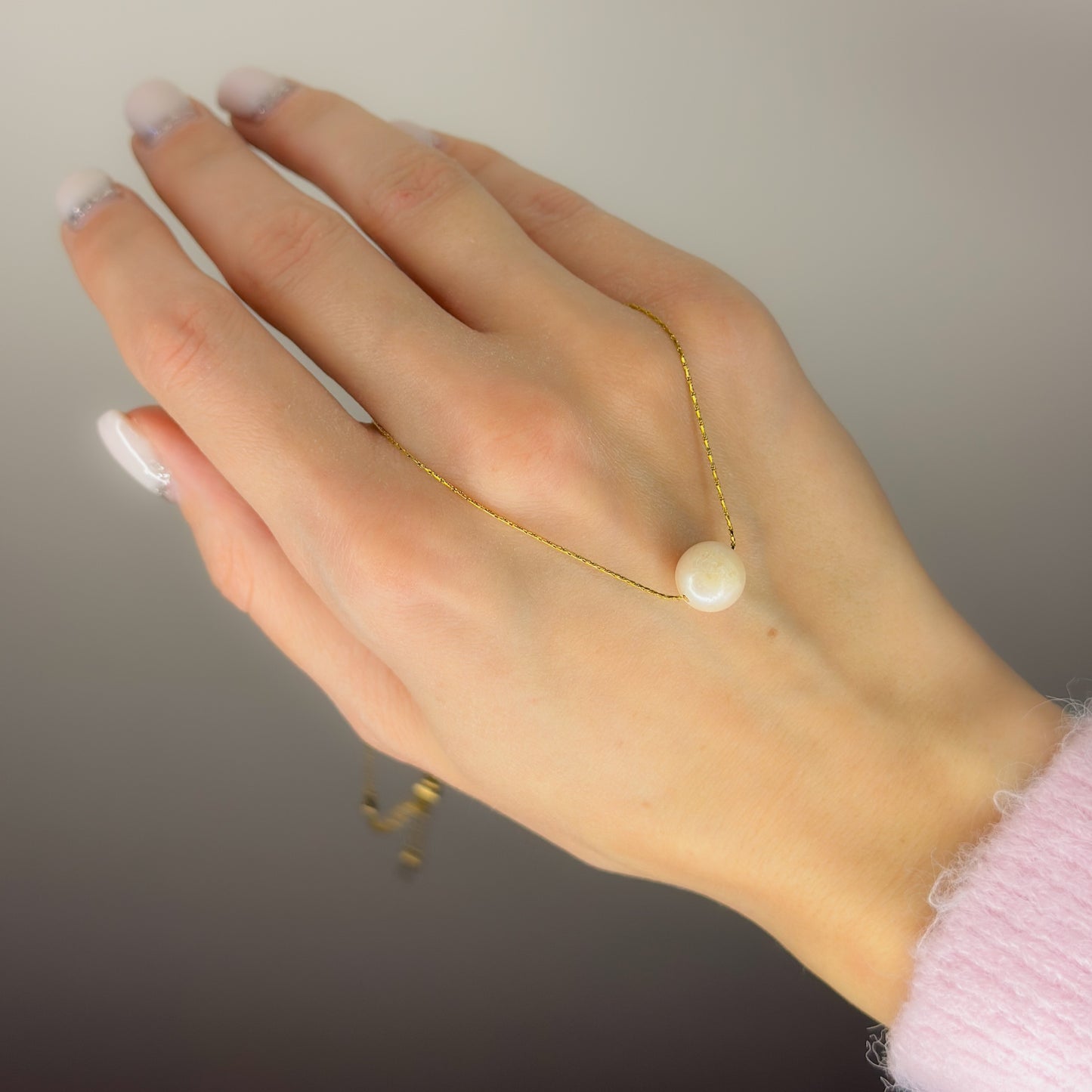 Auksuota grandinėlė su tikru perlu