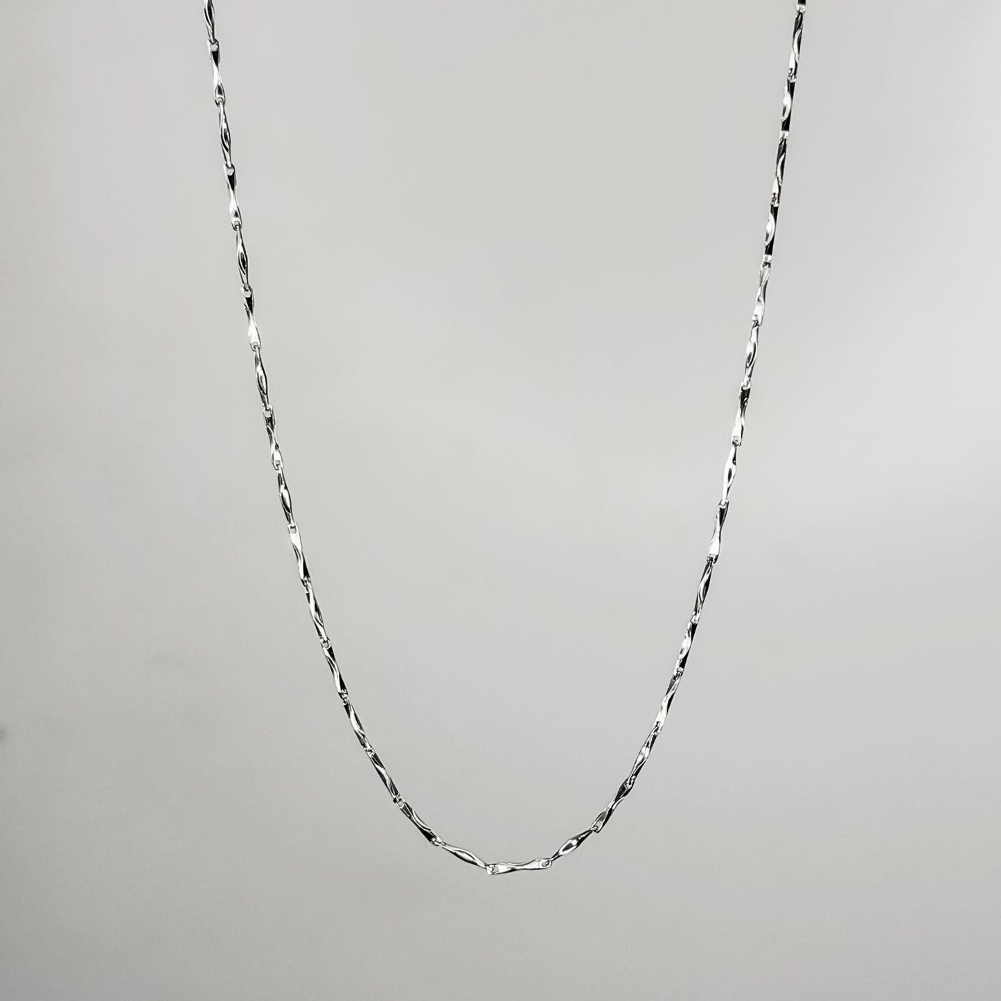 Sidabrinė rodžiuota 40 - 45 cm grandinėlė "Ingot"