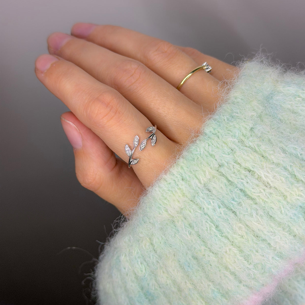 Sterling Silver Rhodium Plated CZ Leaf Ring