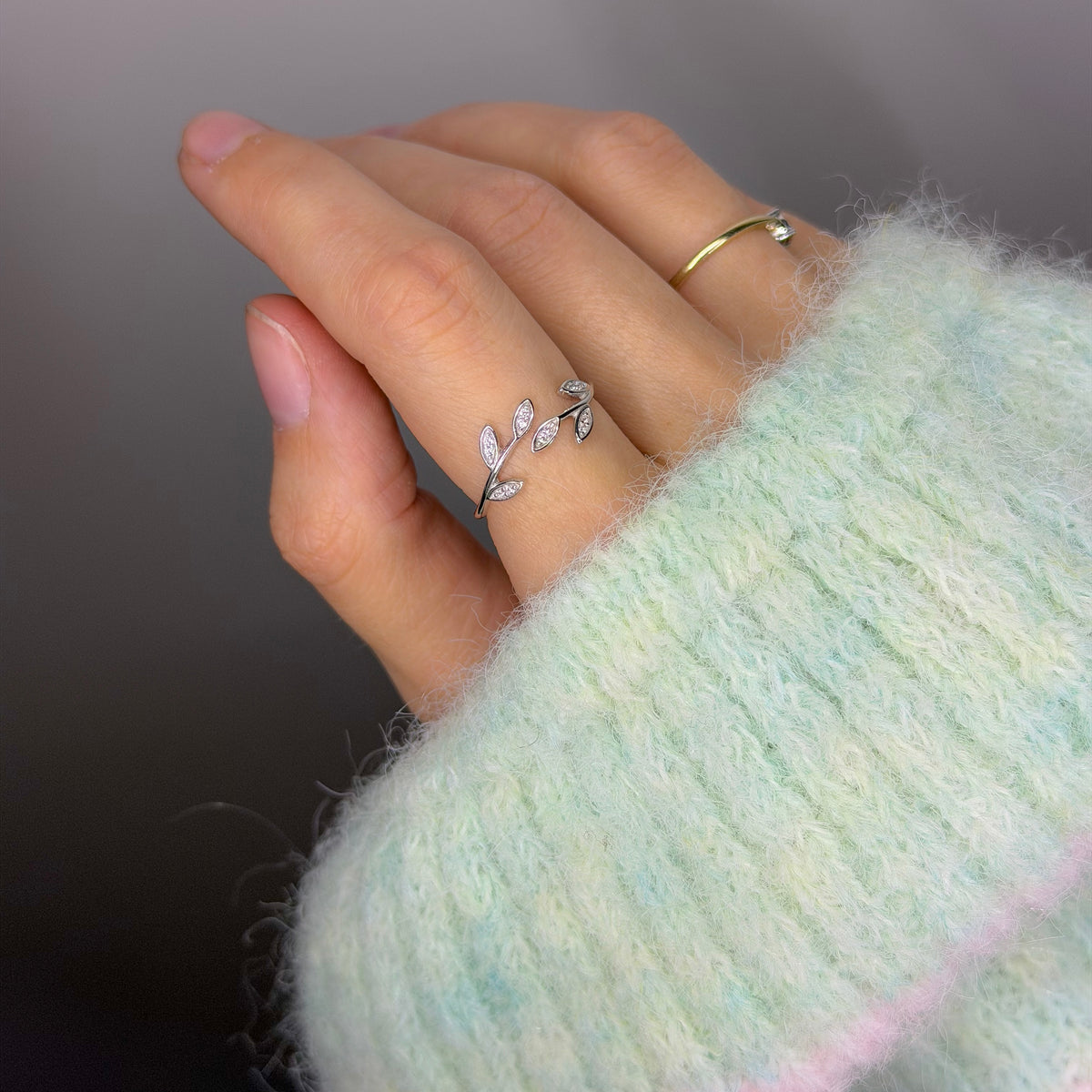 Sterling Silver Rhodium Plated CZ Leaf Ring