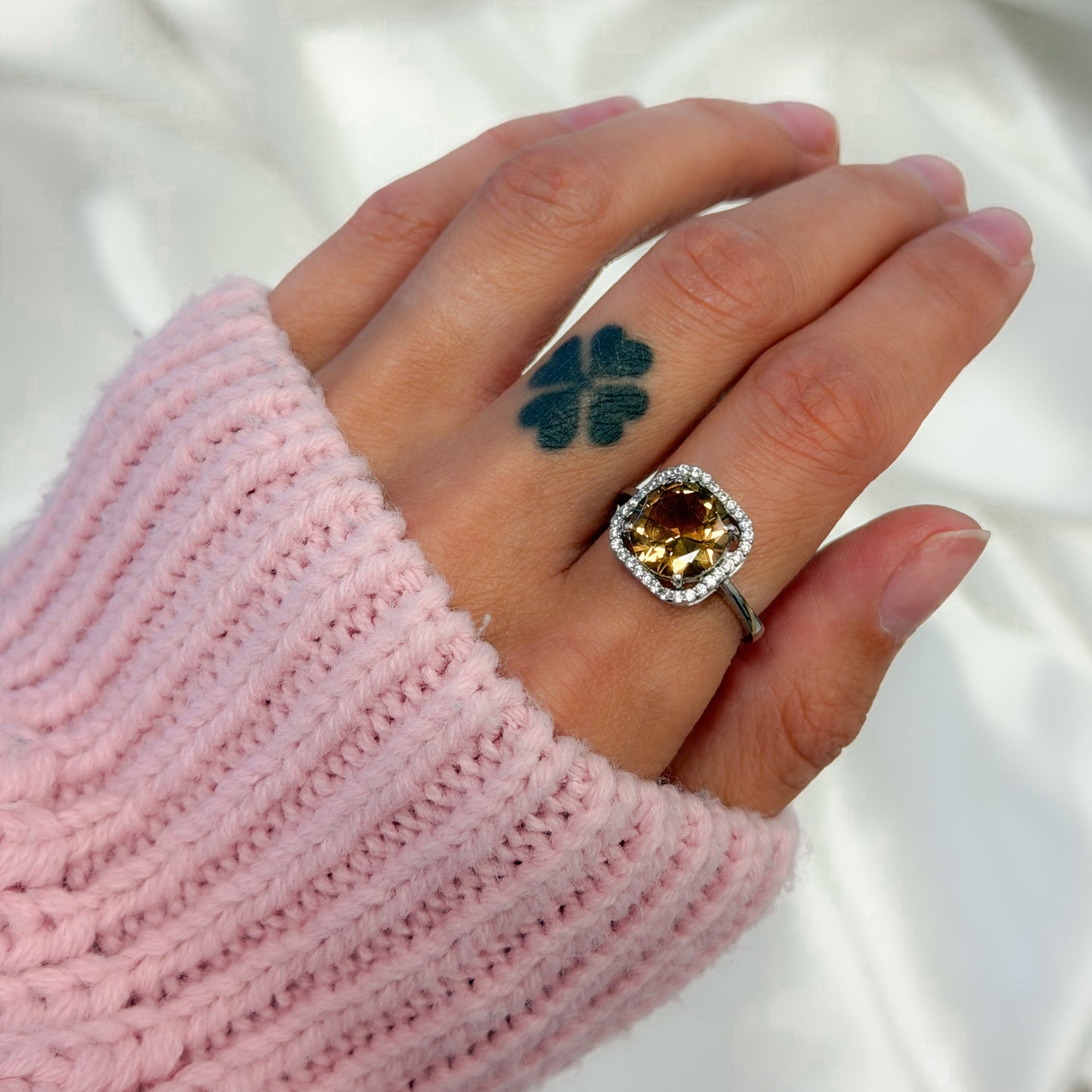 Sterling Silver Rhodium Plated CZ & Zultanite Ring
