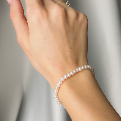 Auksuota apyrankė su tikrais perlais