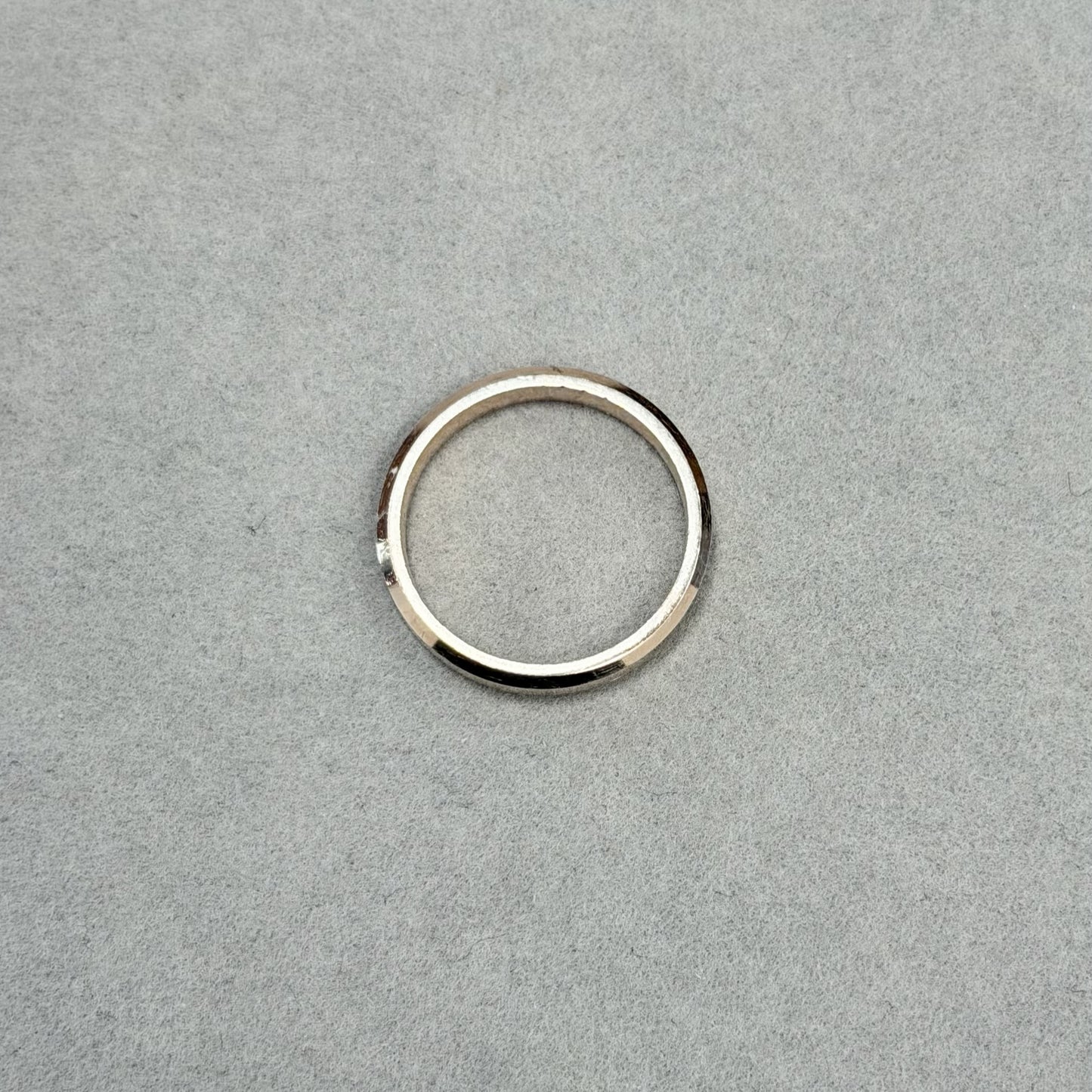 3mm paauksuotas briaunuotas žiedas