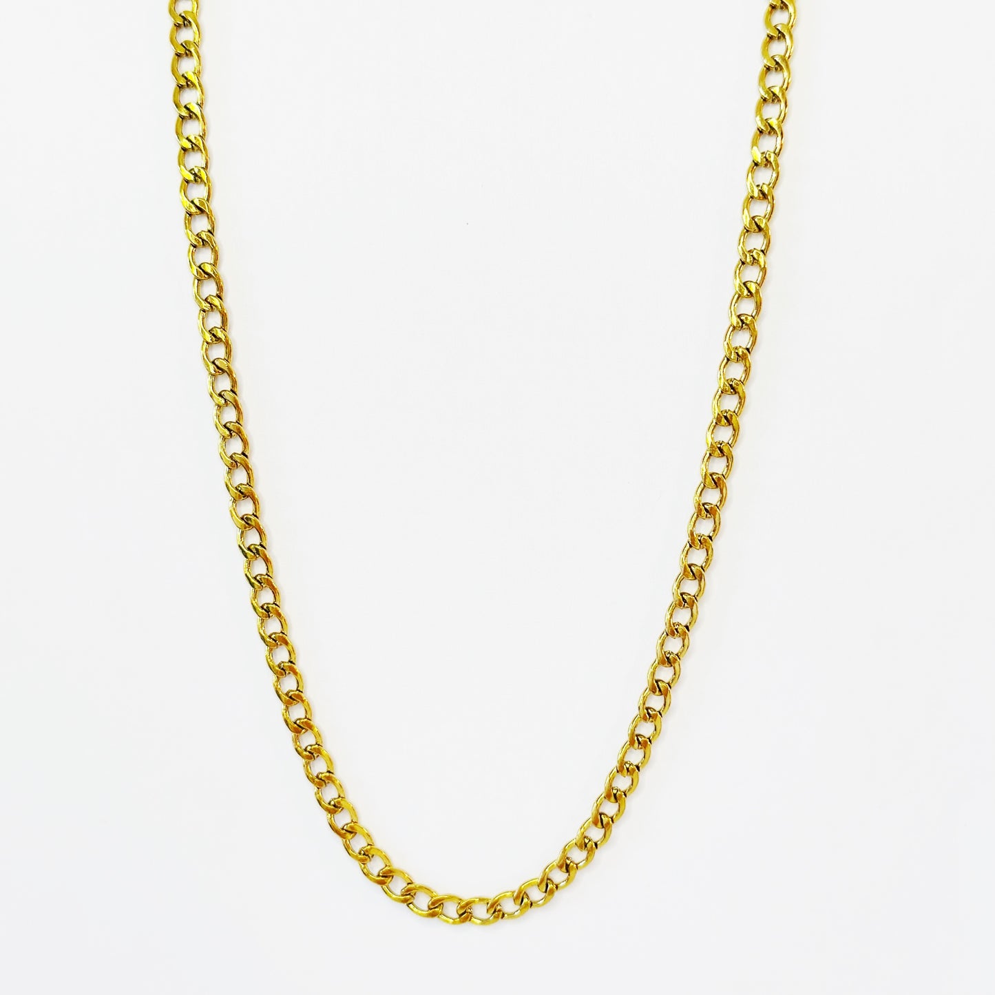 4mm pločio auksuota grandinėlė "Curb"