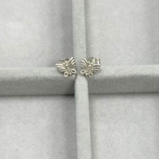 Sidabriniai auskarai drugeliai