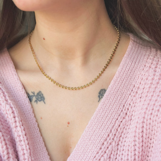 Auksuota kolje su širdelėmis