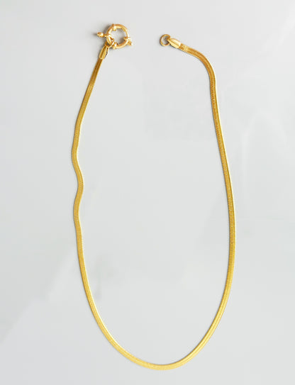 42cm auksuota grandinėlė "Flat chain"