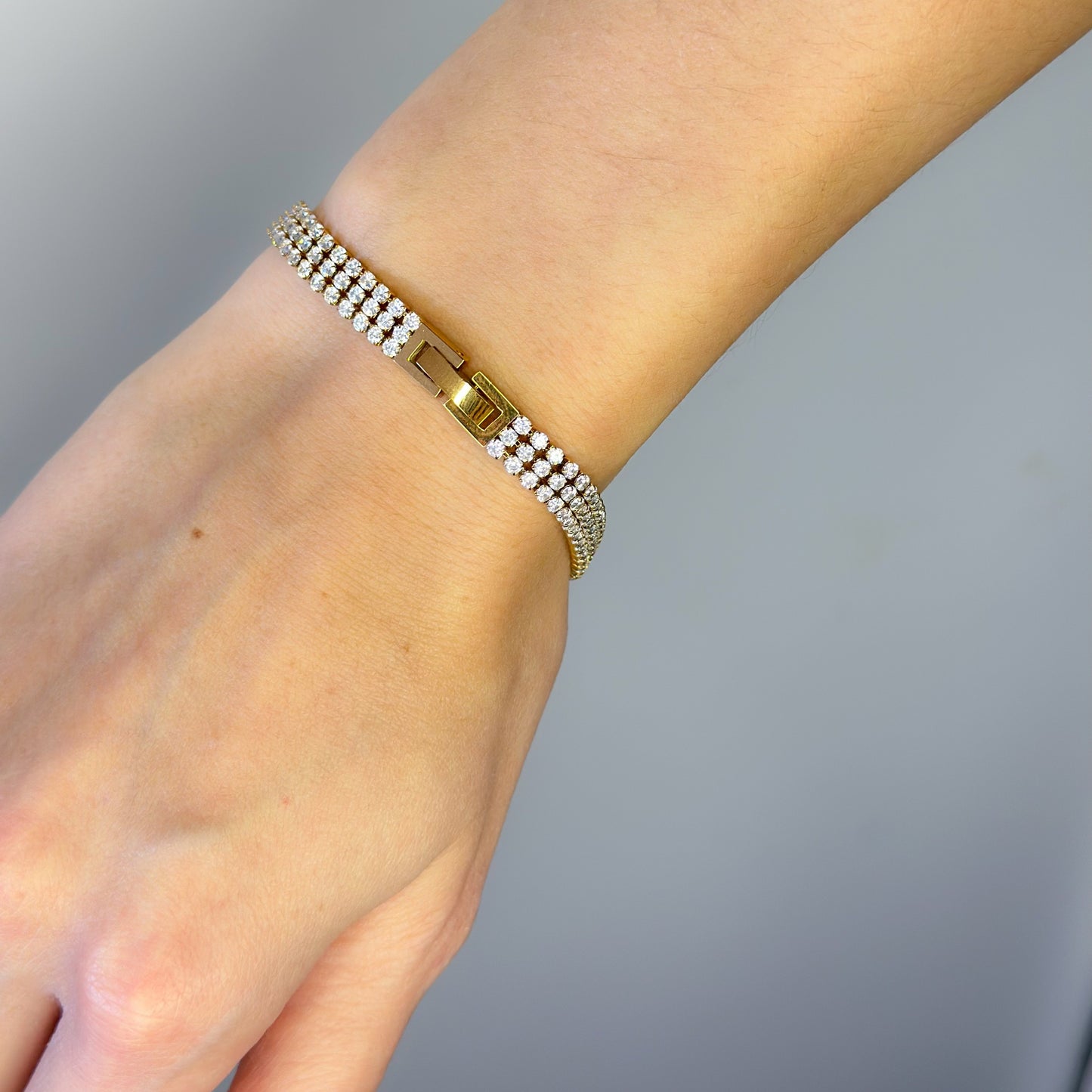 Auksuota triguba apyrankė Tennis