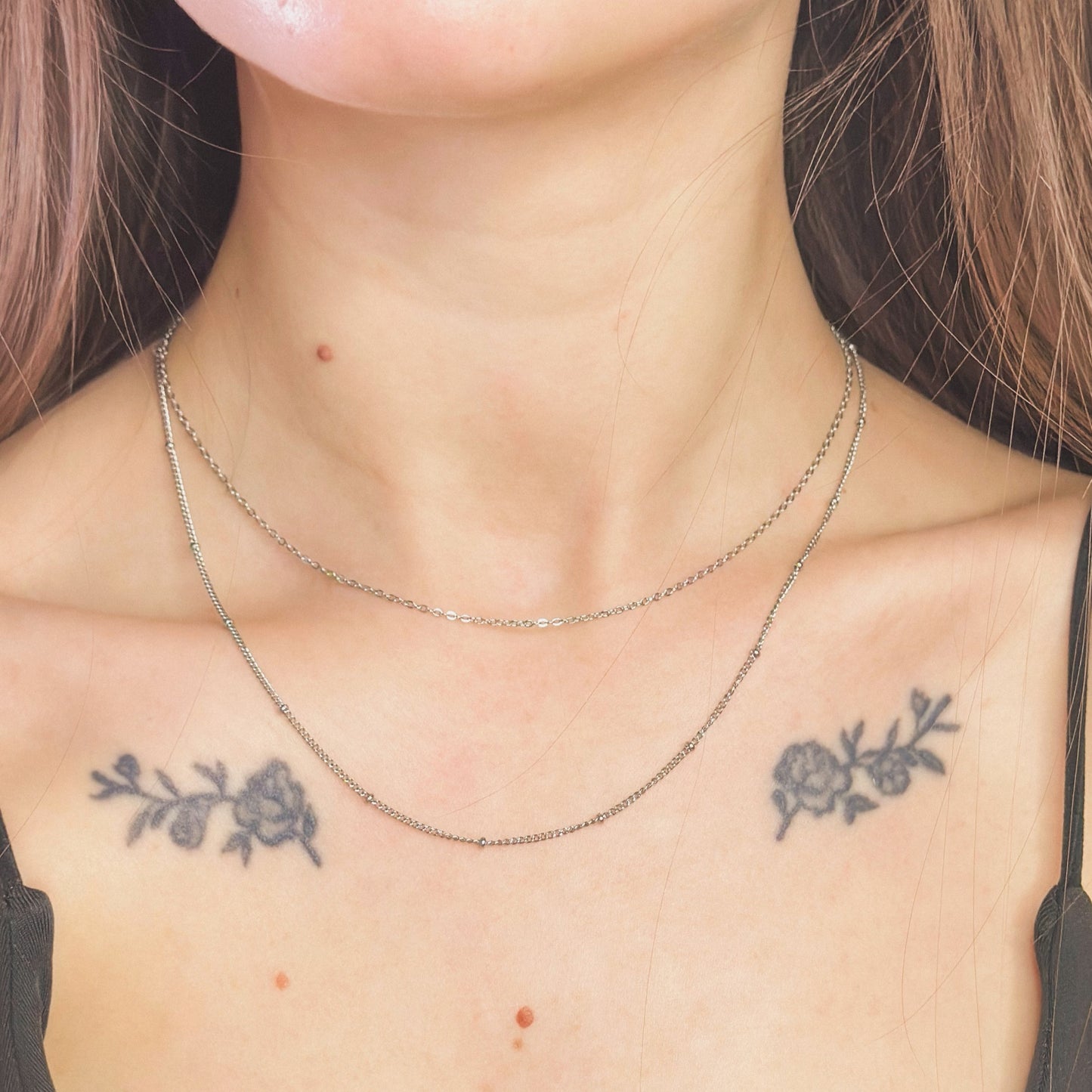 Auksuota dviguba grandinėlė burbuliukais