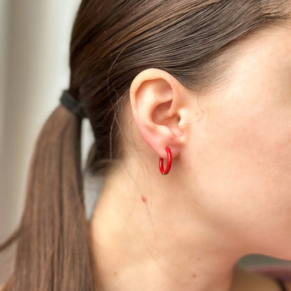 Auksuotos emaliu dengtos spalvotos rinkutės