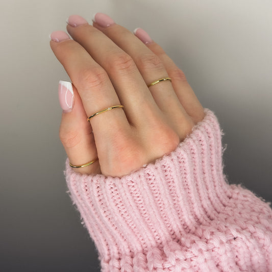 Auksuotas žiedas su cirkoniu "Minimal Gold"