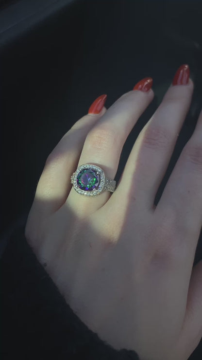 Sidabrinis rodžiuotas žiedas su mistiniu topazu